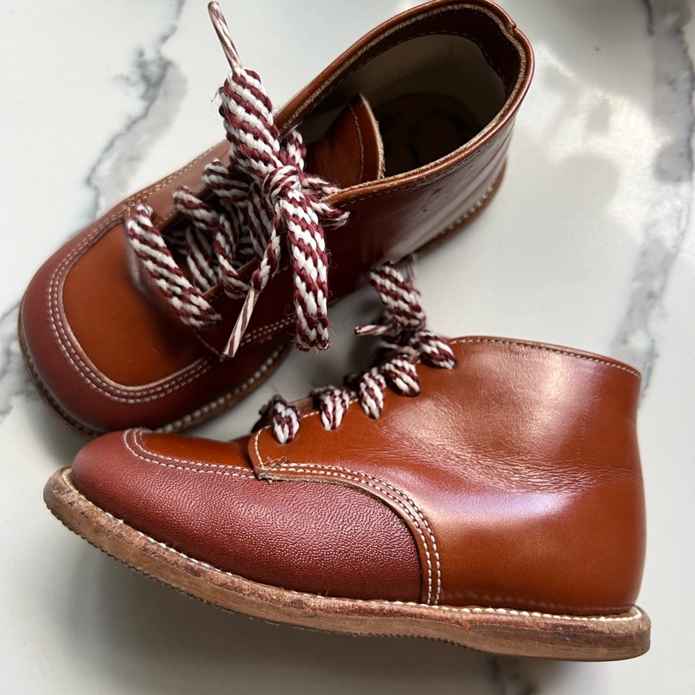 Buster brown vintage toddler boots